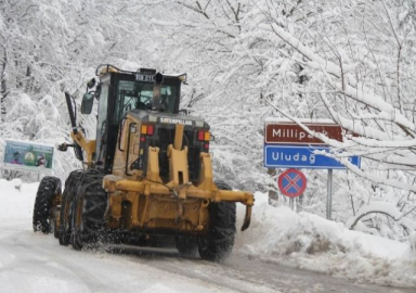 Uludağ'da kar kalınlığı 245 santimetre