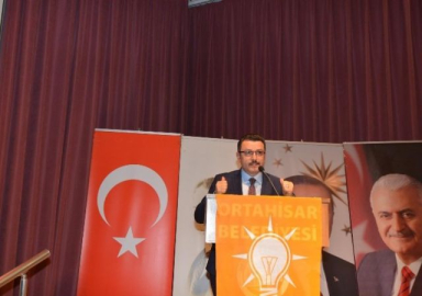 Başkan Genç, yaptığı ve yapmayı planladığı proje ve hizmetleri anlattı