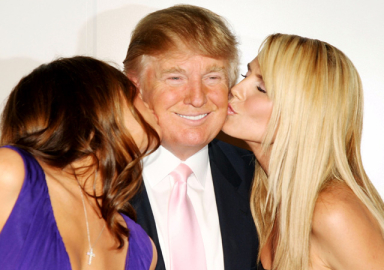 Şok iddia: Trump'ın seks kasedi Ruslar'ın elinde!