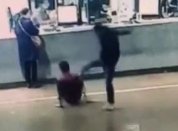 Yanlış adama çatınca bayılana kadar dayak yedi
