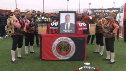 İlhan Cavcav son yolculuğuna uğurlanıyor