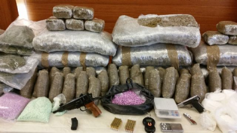 Atatürk Havalimanı'nda uyuşturucu operasyonu