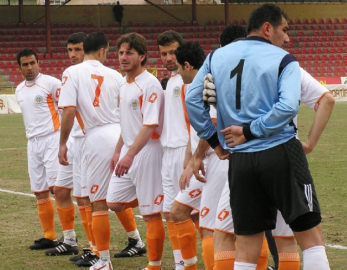 'Futbolcularımıza canlı bomba ihbarı yapıldı'