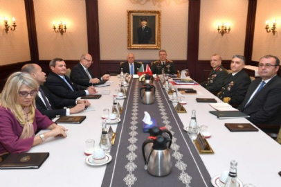 Portekizli heyetten Orgeneral Akar'a ziyaret