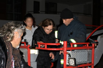 Eşi ve 2 çocuğunu rehin aldı