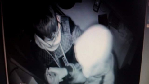 Hırsızı taktığı gözlük yakalattı