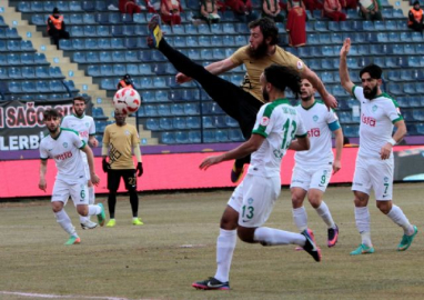 İlk yarıda 2 gol var