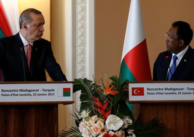 Erdoğan: Türkiye ekonomi alanında adeta bir başarı hikayesi yazdı