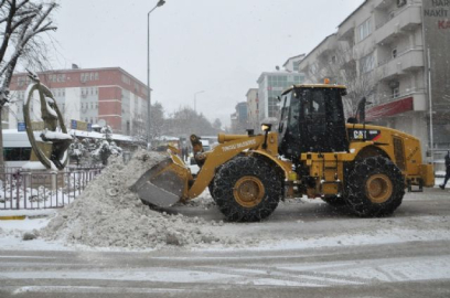 Tunceli'de 238 köy yolu ulaşıma kapandı