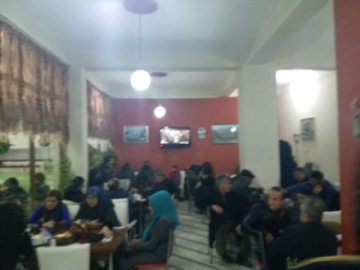 Kimi dinlenme tesislerine kimisi de evlere sığındı