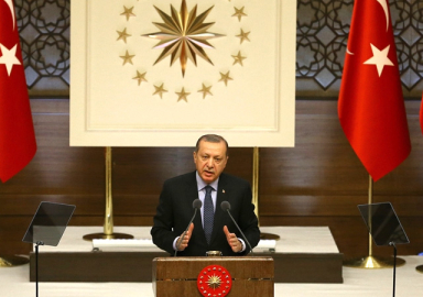 Cumhurbaşkanı Erdoğan'dan gurbetçilere çağrı: Komşunu al gel!