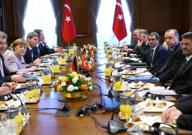 FETÖ'cüler iade edilecek mi? Merkel açıkladı