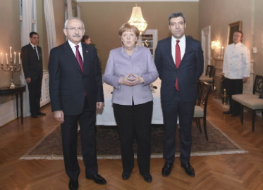 Merkel CHP lideri Kılıçdaroğlu ile görüştü