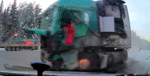 Tırların ölümcül çarpışması!