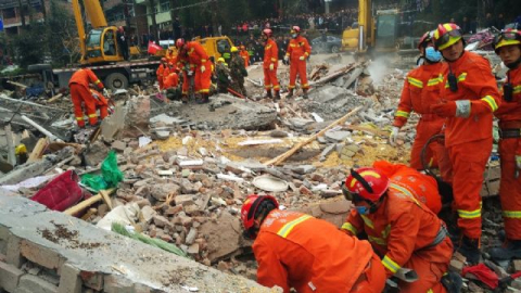Çin'de 4 bina çöktü: 22 ölü