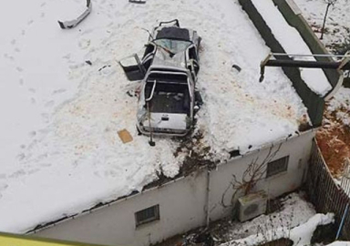 Çarptı, kırdı, geçti, düştü akılalmaz olay!