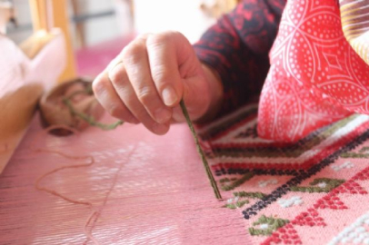 Karacakılavuz dokumaları dünyaya açılıyor