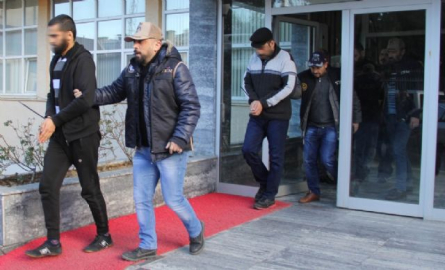 DEAŞ'a 29 ilde operasyon: 748 gözaltı