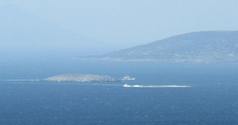 Türk askeri Kardat'ta Yunan botuna geçit vermedi