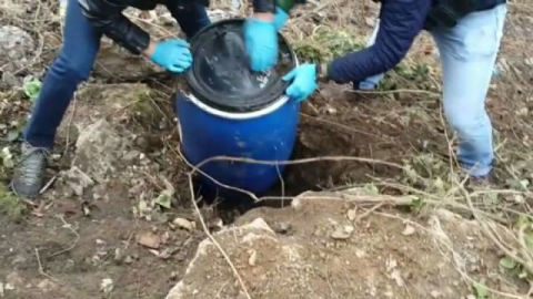 Ormanlık alana gömülü uyuşturucu çıktı