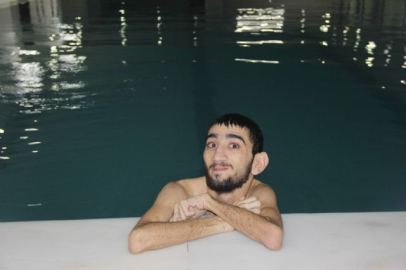 Yürüyemez denilen genç 6 şampiyonada madalya kazandı