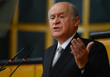 Bahçeli 'evet' eleştirilerine yanıt verdi