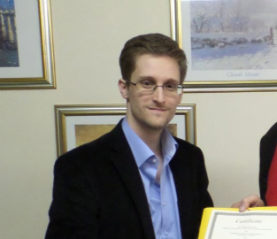 Snowden'nin avukatı: ABD'den iade talebi gelmedi