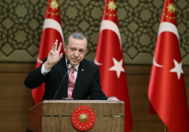 Yeni sistemi anlattı, iddialara yanıt verdi