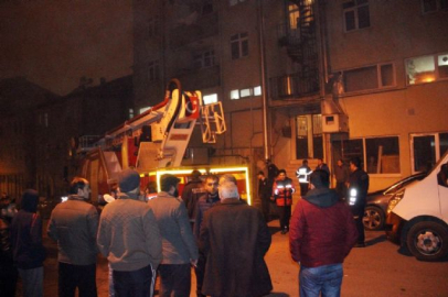 Eski eşine kızıp...