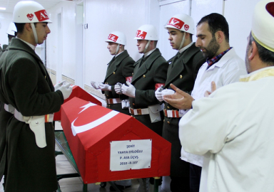 El Bab şehitleri memleketlerine uğurlandı