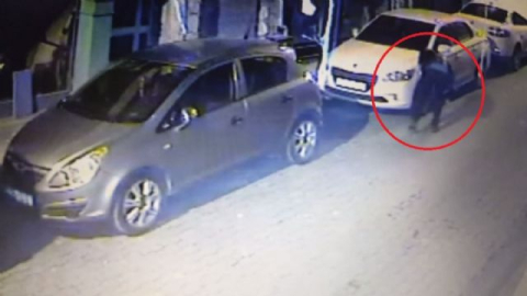 14 aracın lastiklerini kestiler