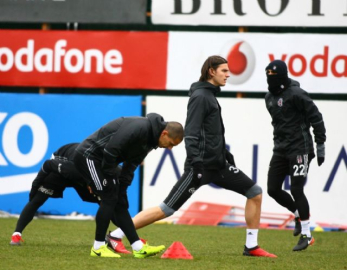Beşiktaş ara vermeden başladı