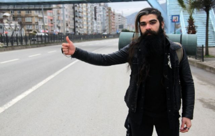 Bir otostopçudan parasız seyahat etmenin incelikleri