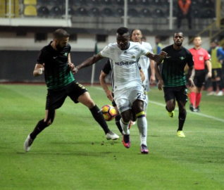Fenerbahçe ile Akhisar, 10. randevuda