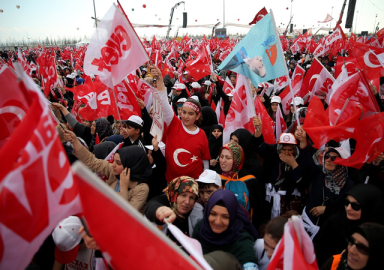 Yenikapı'ya damga vuran pankart!