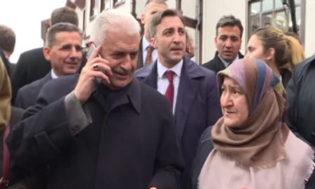 Başbakan Yıldırım, vatandaşın ricasını kırmadı