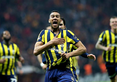 Tatsız derbi Fener'in! 1-0