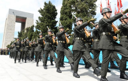 Çanakkale kara muharebelerinin 102. yıldönümü kutlanıyor