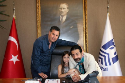 Okan Bayülgen'in kızı başkan oldu