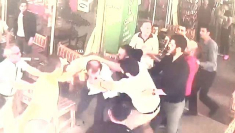 'Engelli yoluna park etme' dedi, öldüresiye dövüldü