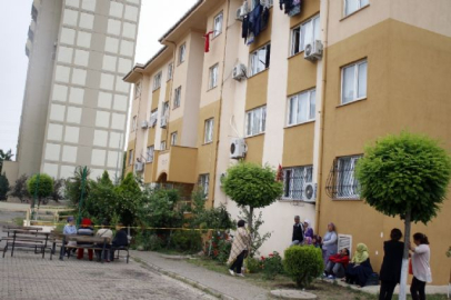 Dinamitle eski sevgilisinin evini patlattı: 2 ölü