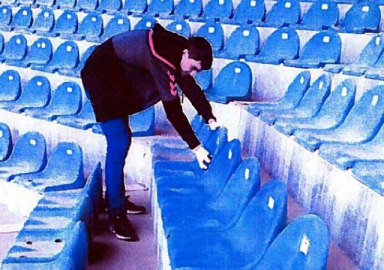 Sosyal medyadan başkana küfretti, koltuk silme cezası aldı