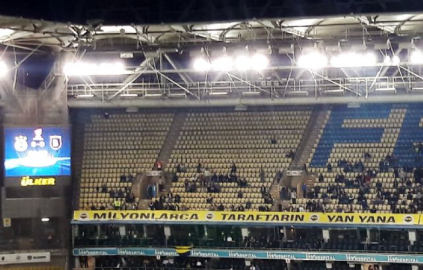 Tribünler yine boş kaldı