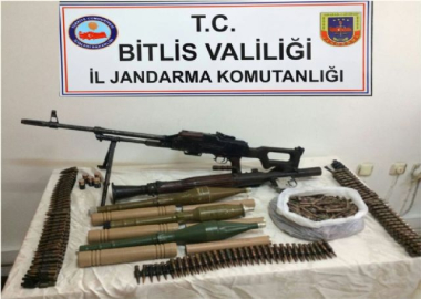 Güroymak'ta PKK'ya ait mühimmat ele geçirildi