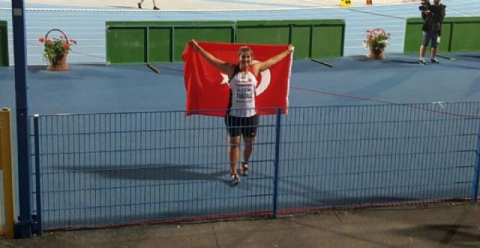 Eda Tuğsuz'dan bir rekor daha