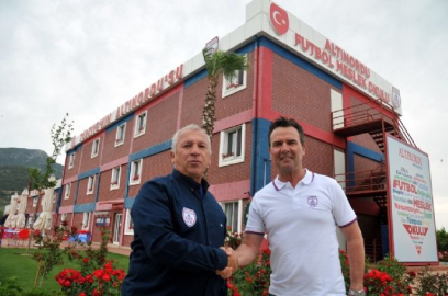 Atınordu, Elit Performans Direktörü EdGraper ile anlaştı