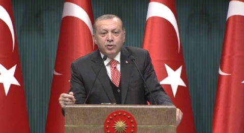 'İstanbul'da su yoktu, şimdi İzmir'de olmadığı gibi'