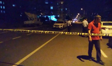 Otomobiliyle dehşet saçtı: 2 kardeşi yaraladı