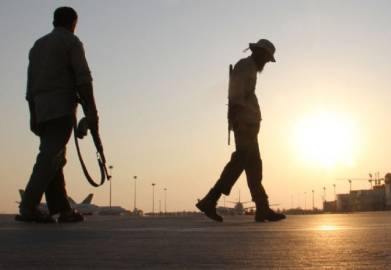 Libya'da hava üssüne saldırı: 141 ölü