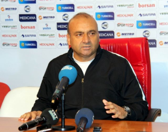 'Allah rızası için bu hakemleri futboldan uzaklaştırsınlar'